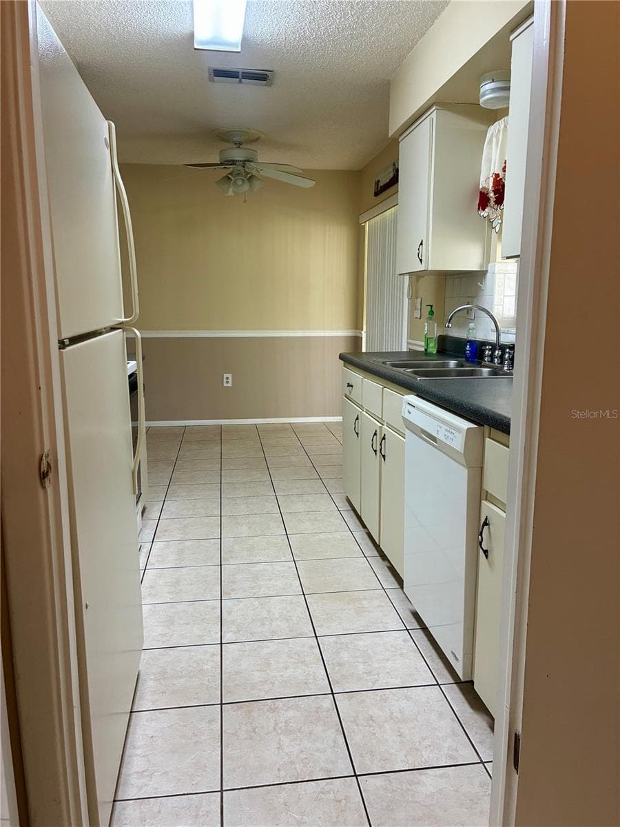 17620 CHORVAT AVENUE — photo 30 of 57