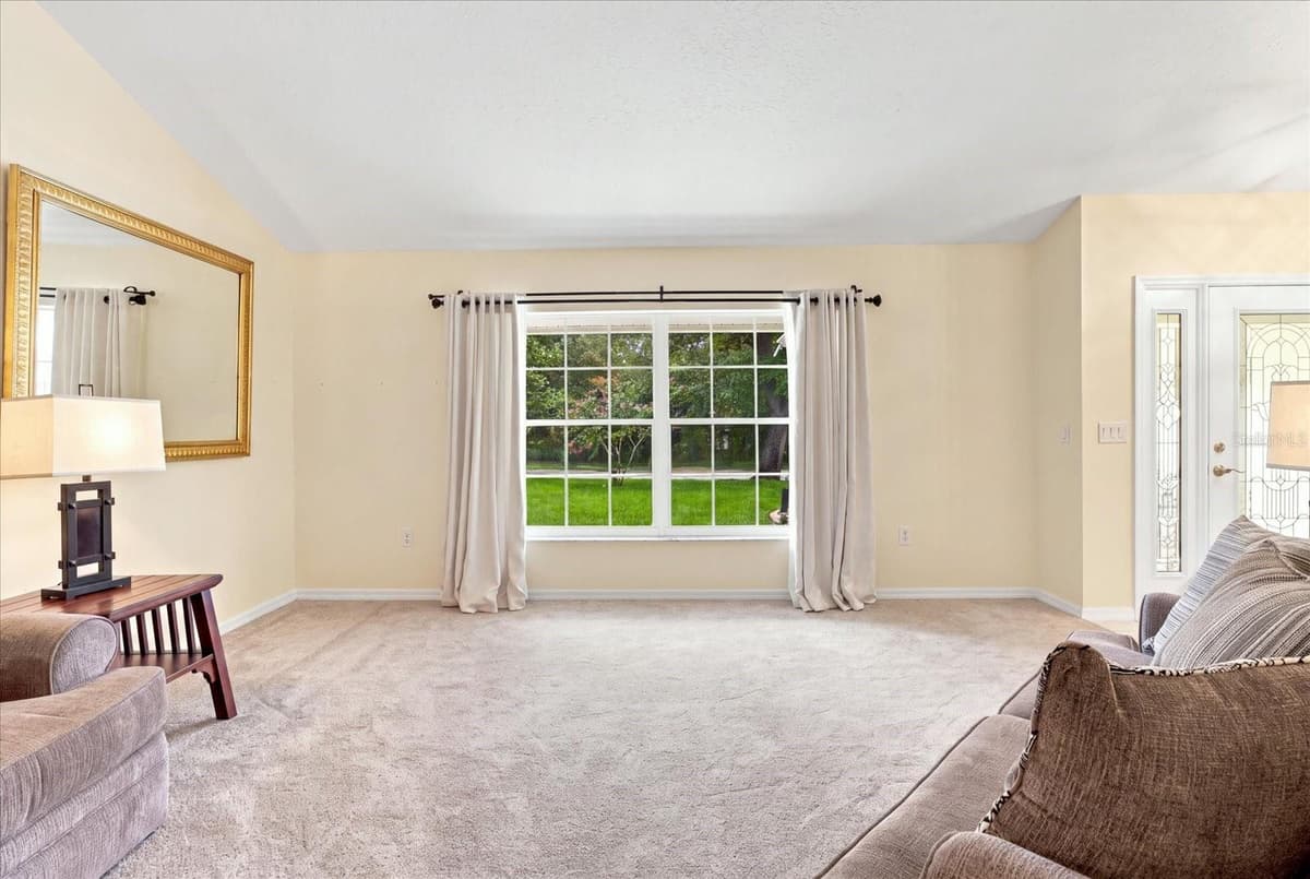 6 DUSTY MILLER COURT — photo 9 of 48