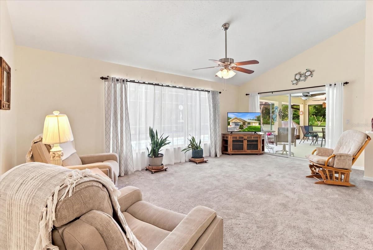 6 DUSTY MILLER COURT — photo 17 of 48