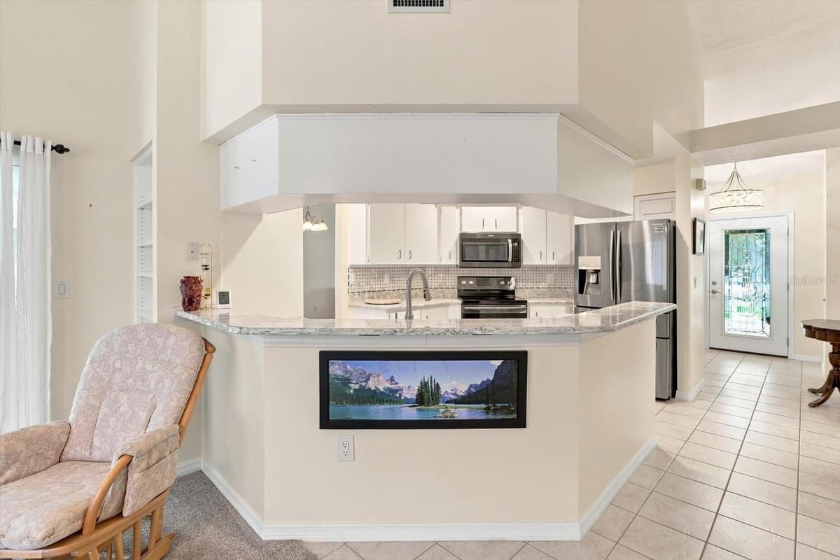 6 DUSTY MILLER COURT — photo 19 of 48