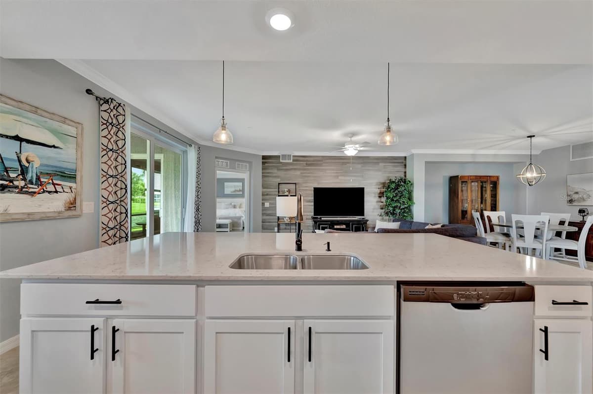 947 TIDEWATER SHORES LOOP — photo 20 of 69