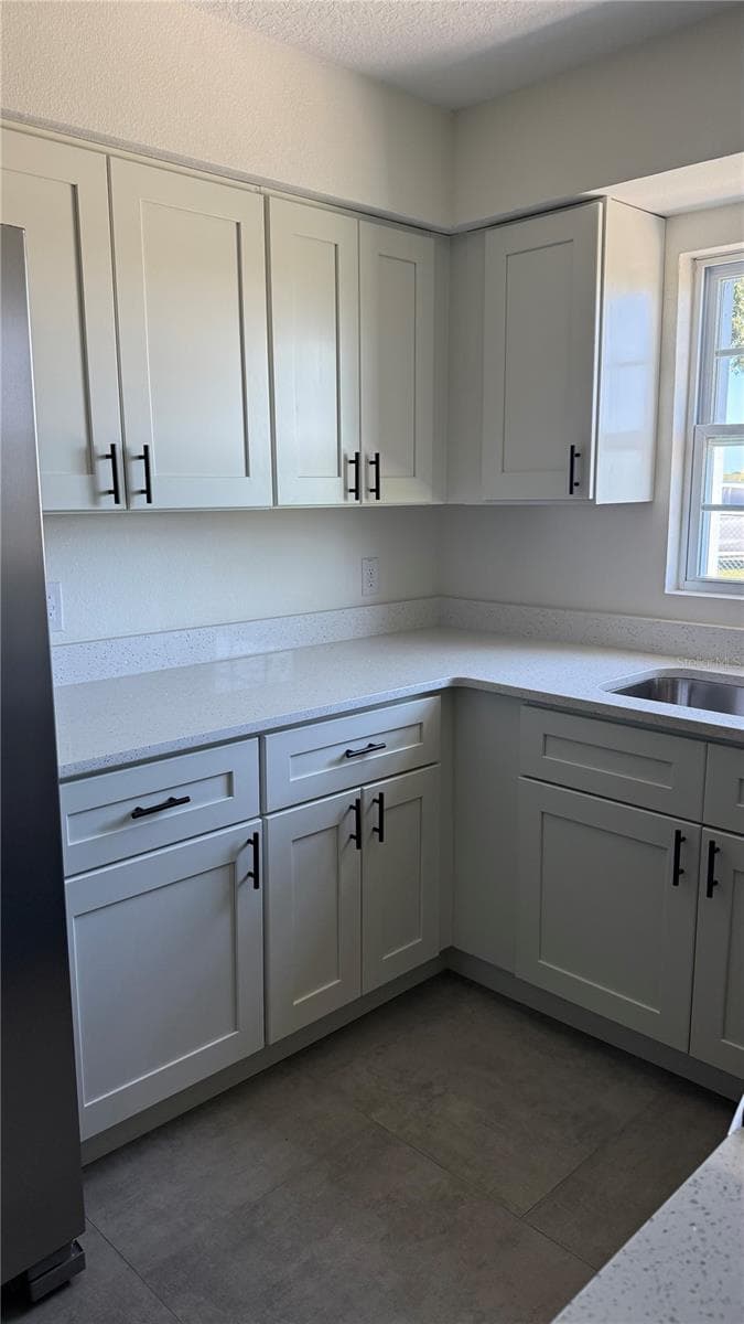 606 RIDGEWOOD AVENUE — photo 5 of 19