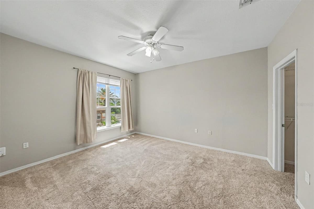 5000 CULBREATH KEY WAY — photo 12 of 32
