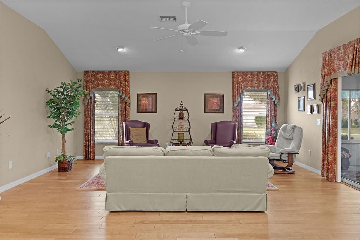 1652 ZANZIBAR PLACE — photo 37 of 46