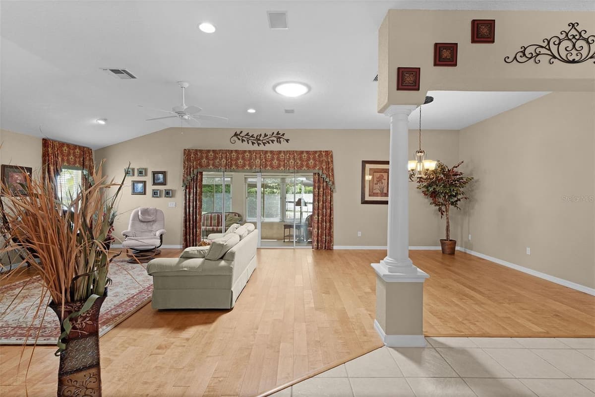 1652 ZANZIBAR PLACE — photo 36 of 46