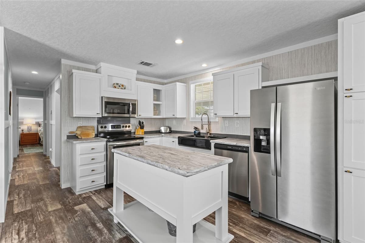 892 GRADO DRIVE — photo 8 of 22