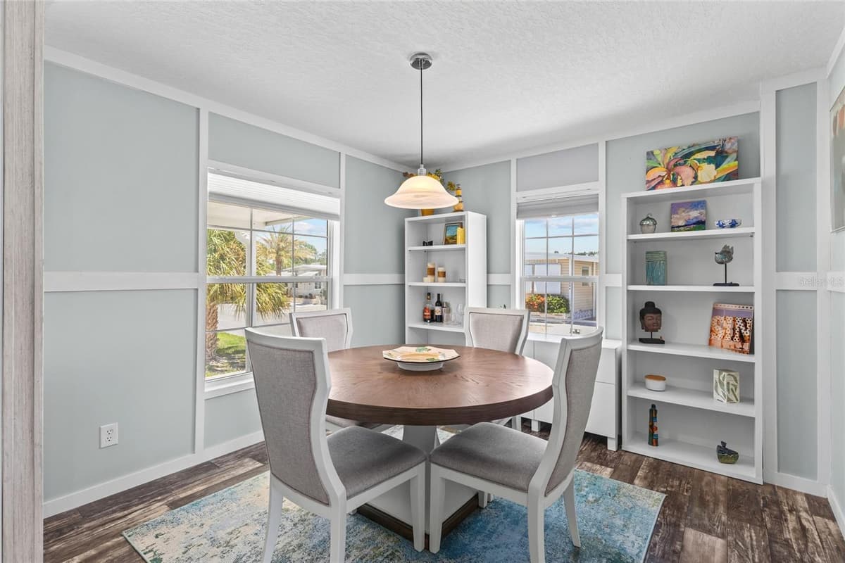 892 GRADO DRIVE — photo 11 of 22