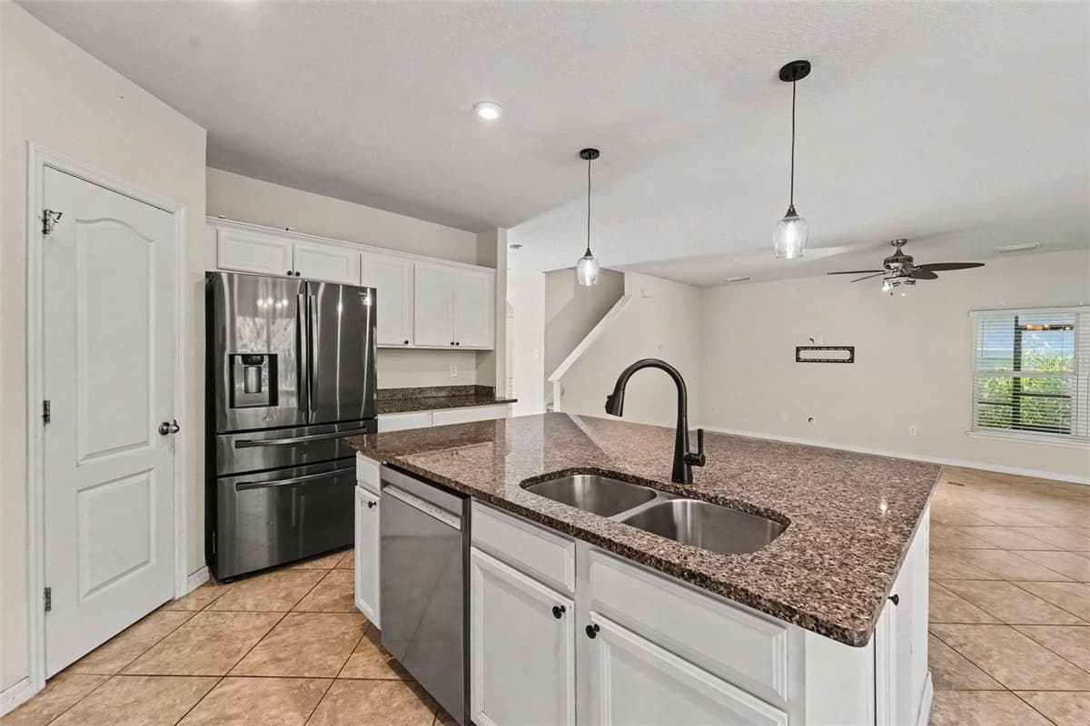 2121 BRANDING IRON COURT — photo 9 of 30