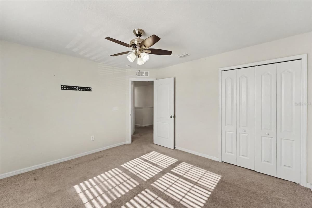 2121 BRANDING IRON COURT — photo 21 of 30