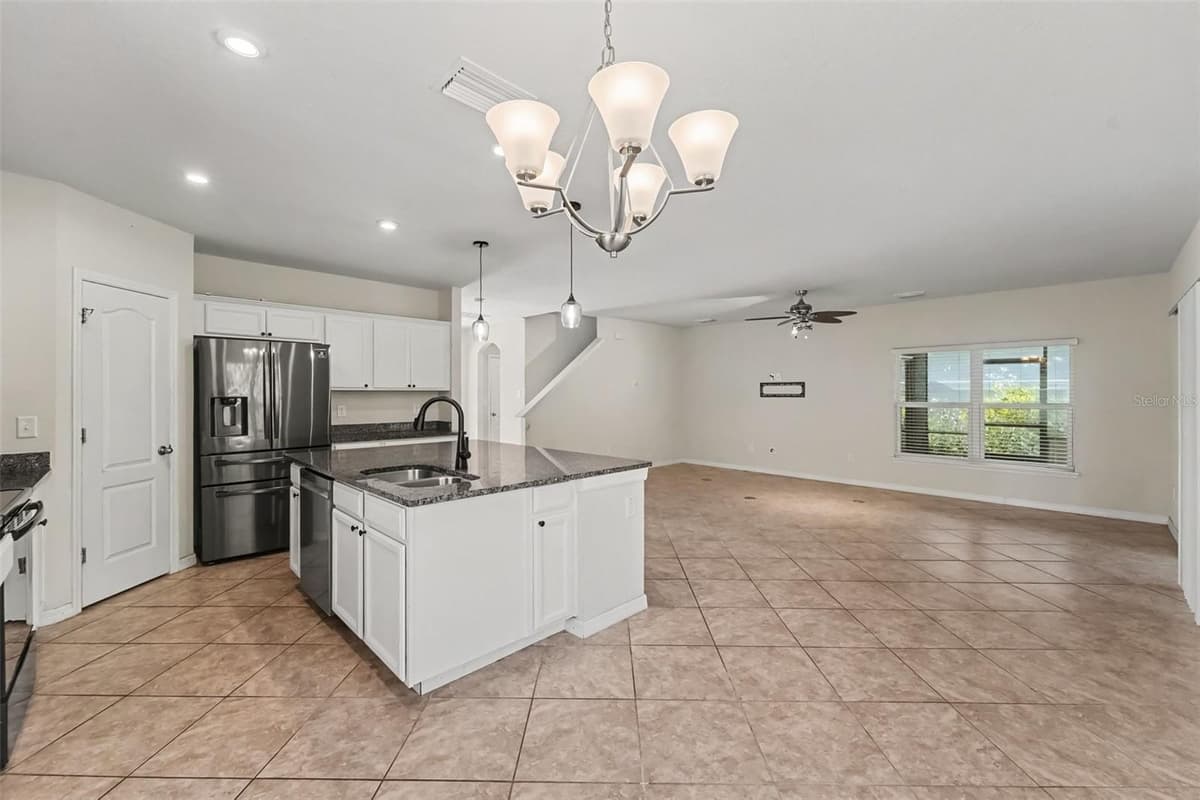 2121 BRANDING IRON COURT — photo 8 of 30