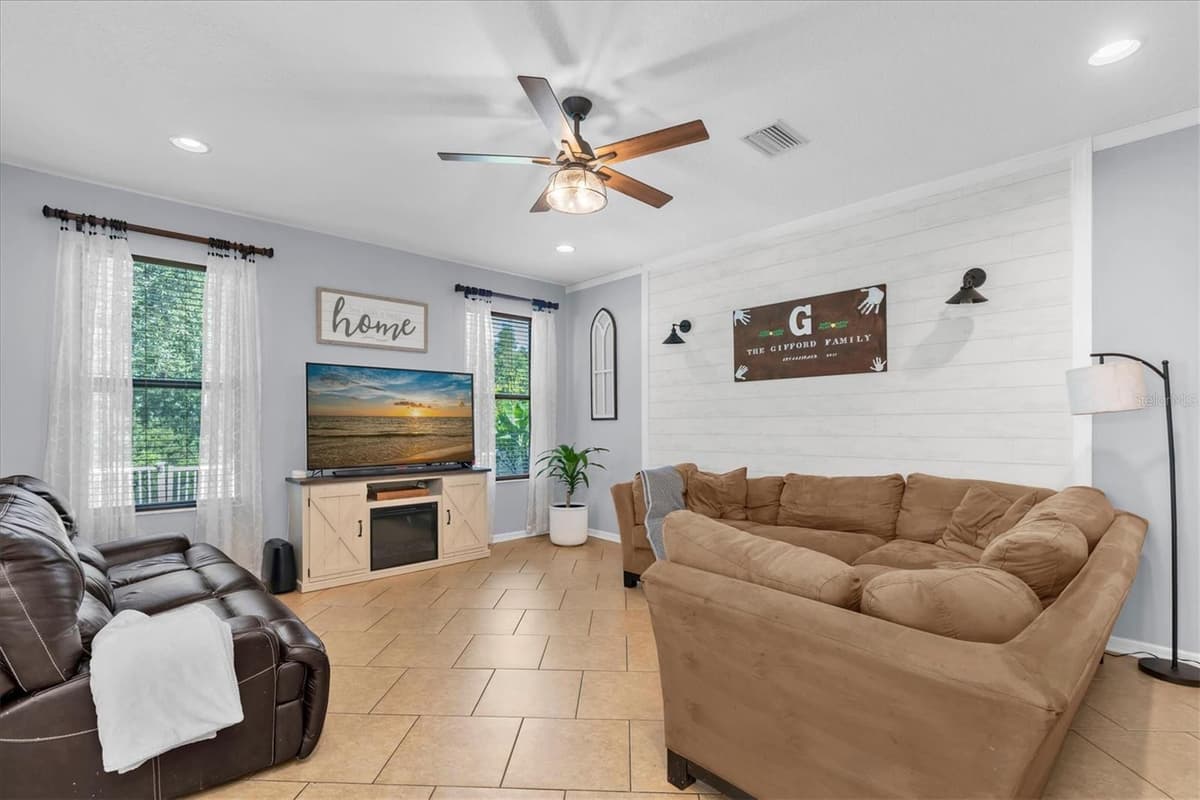 1307 KETZAL DRIVE — photo 16 of 55