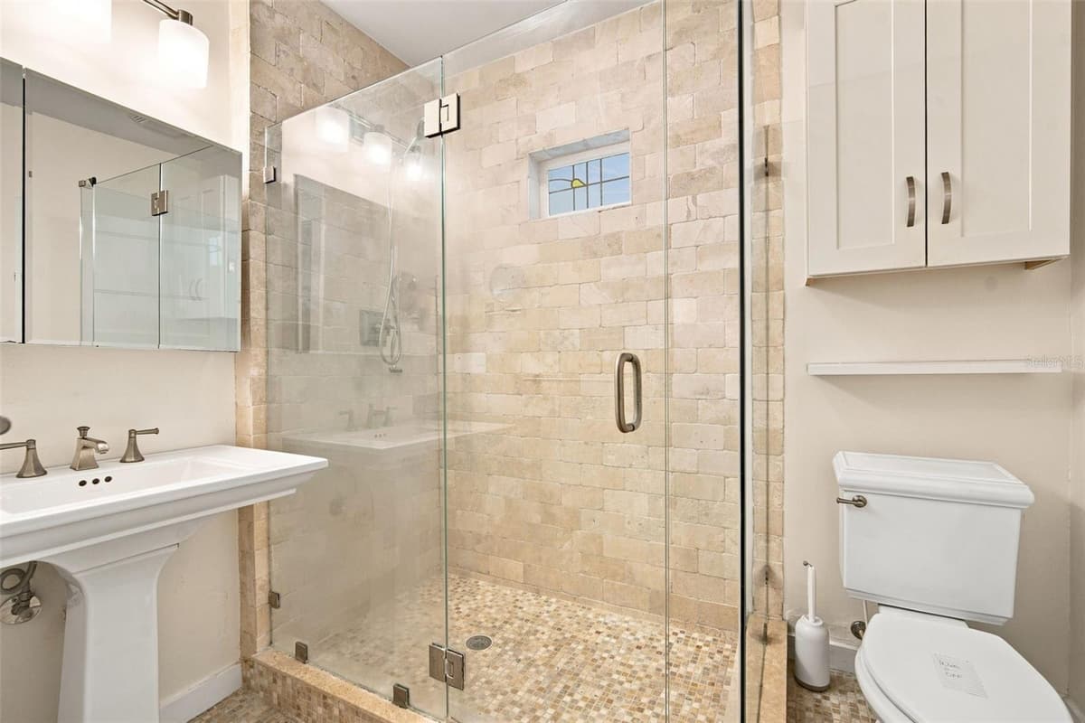 719 BUNGALOW TERRACE — photo 8 of 46