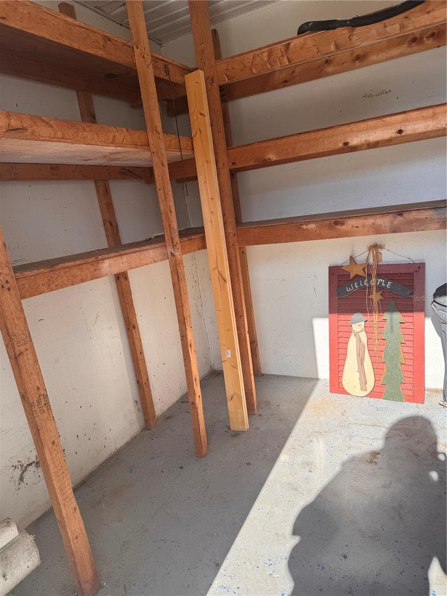 21922 HERNANDO AVENUE — photo 25 of 26