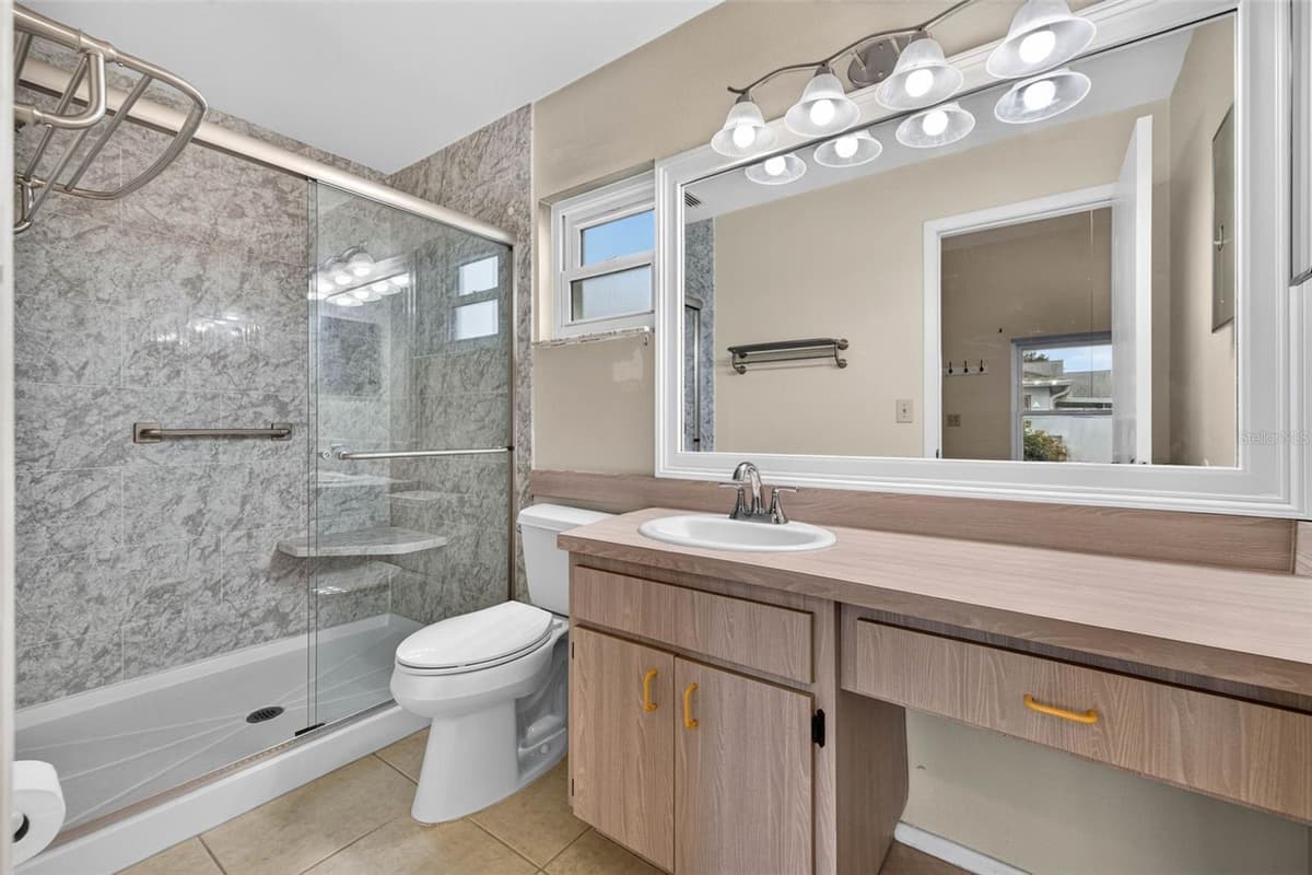 5910 BUTTON QUAIL COURT — photo 11 of 27