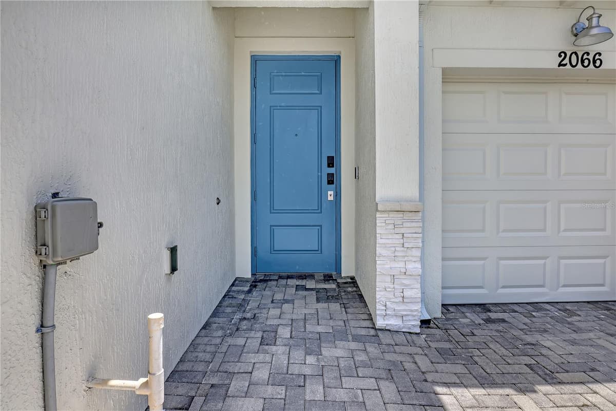 2066 CERULEAN DRIVE — photo 4 of 31