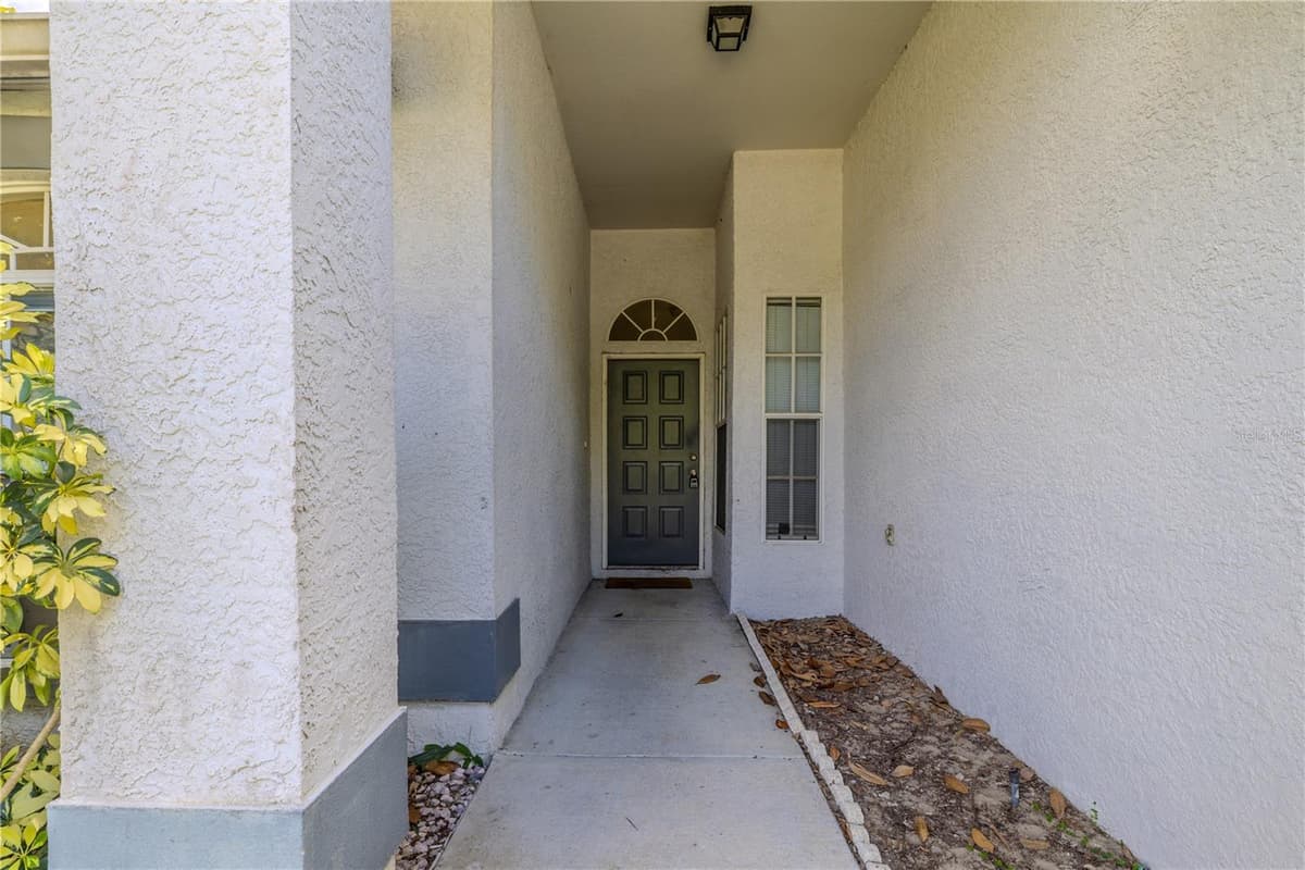 11220 CLAYRIDGE DRIVE — photo 4 of 39