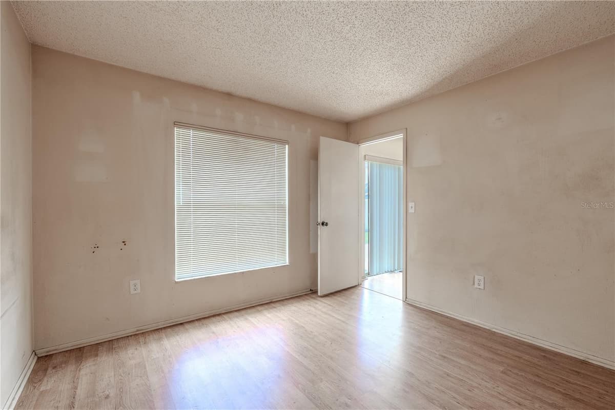 11220 CLAYRIDGE DRIVE — photo 29 of 39