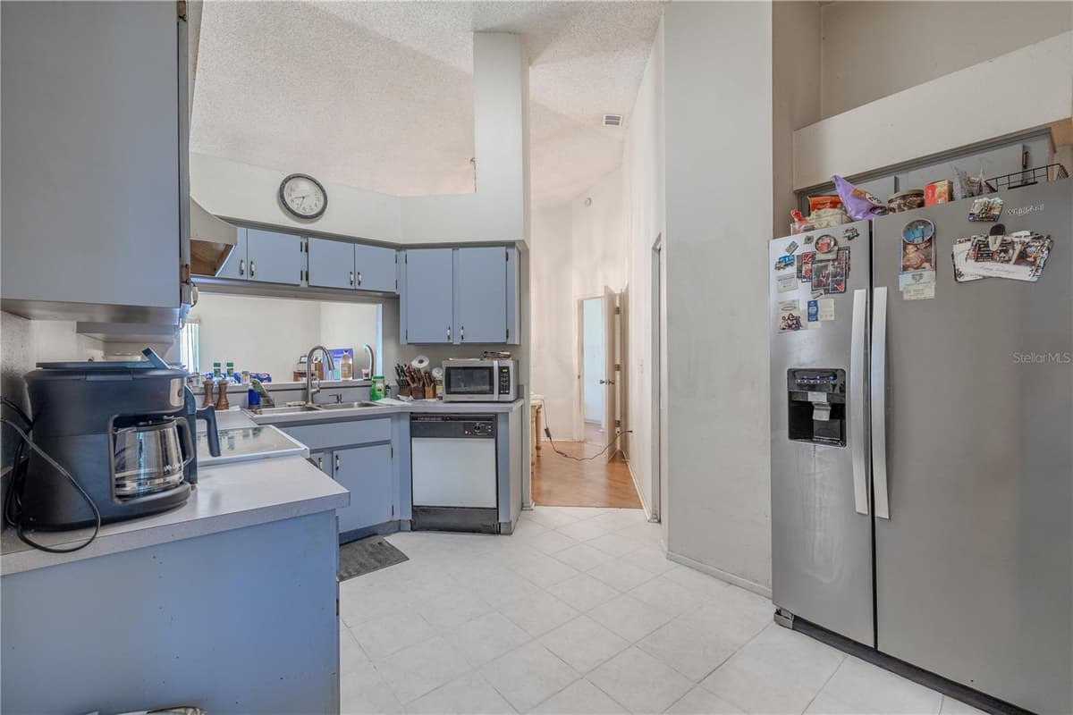 11220 CLAYRIDGE DRIVE — photo 17 of 39