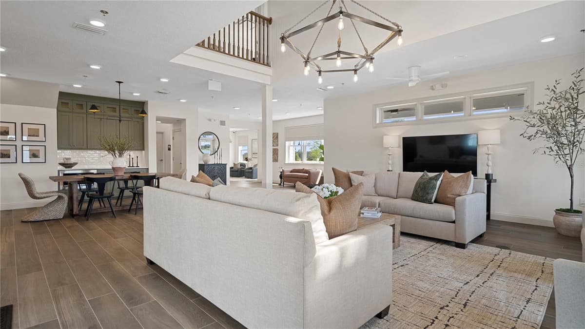 5546 NINA WAY — photo 3 of 6