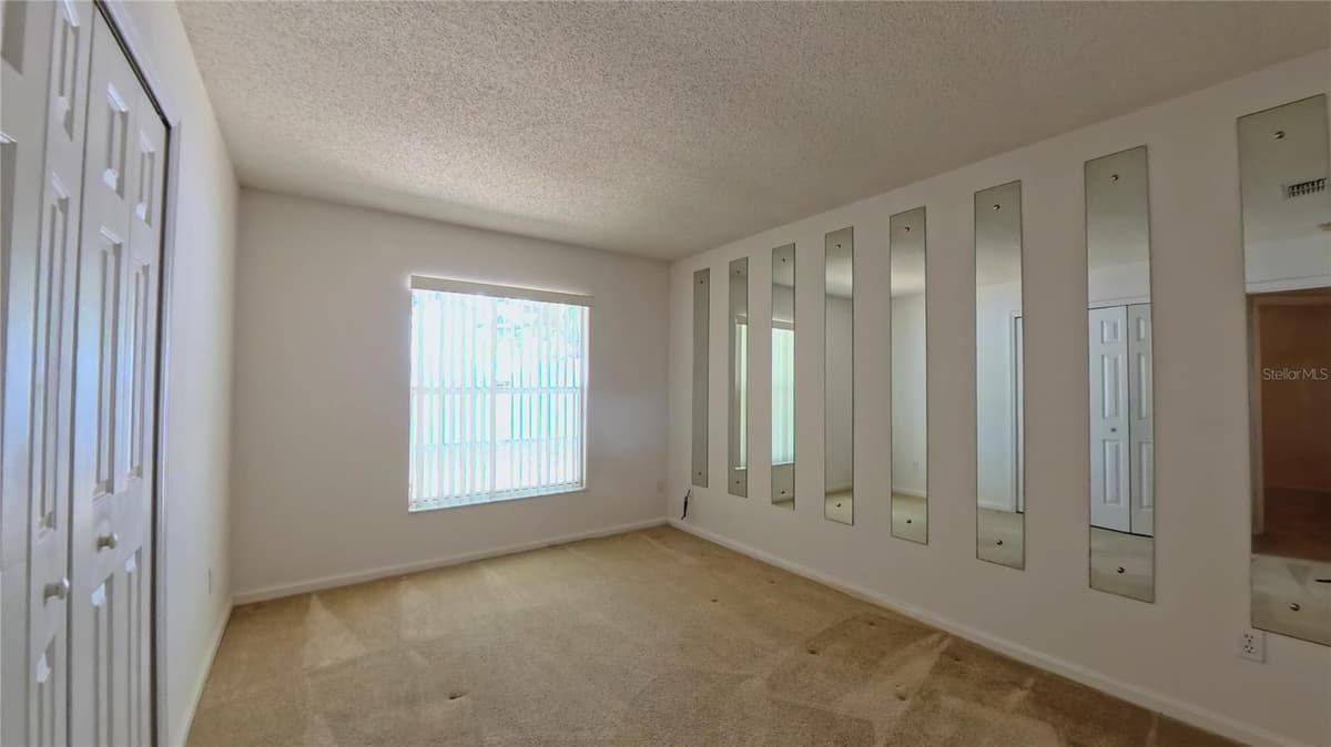 566 OAK BRANCH CIRCLE — photo 19 of 27