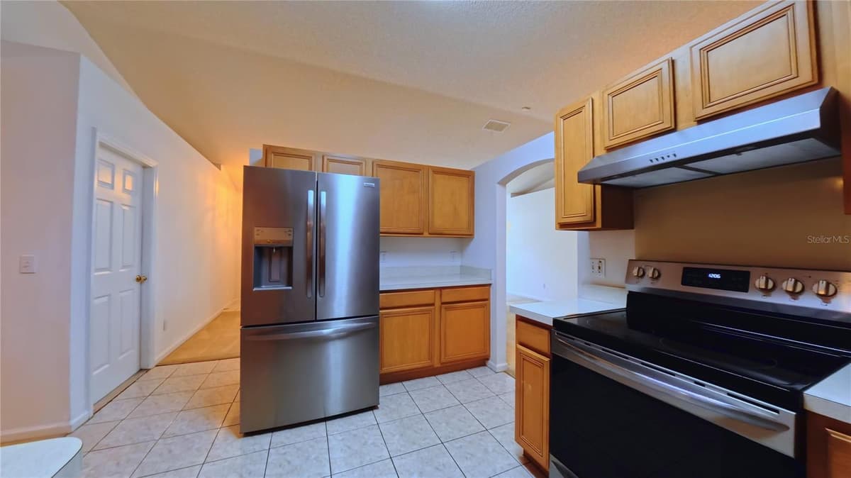 566 OAK BRANCH CIRCLE — photo 7 of 27