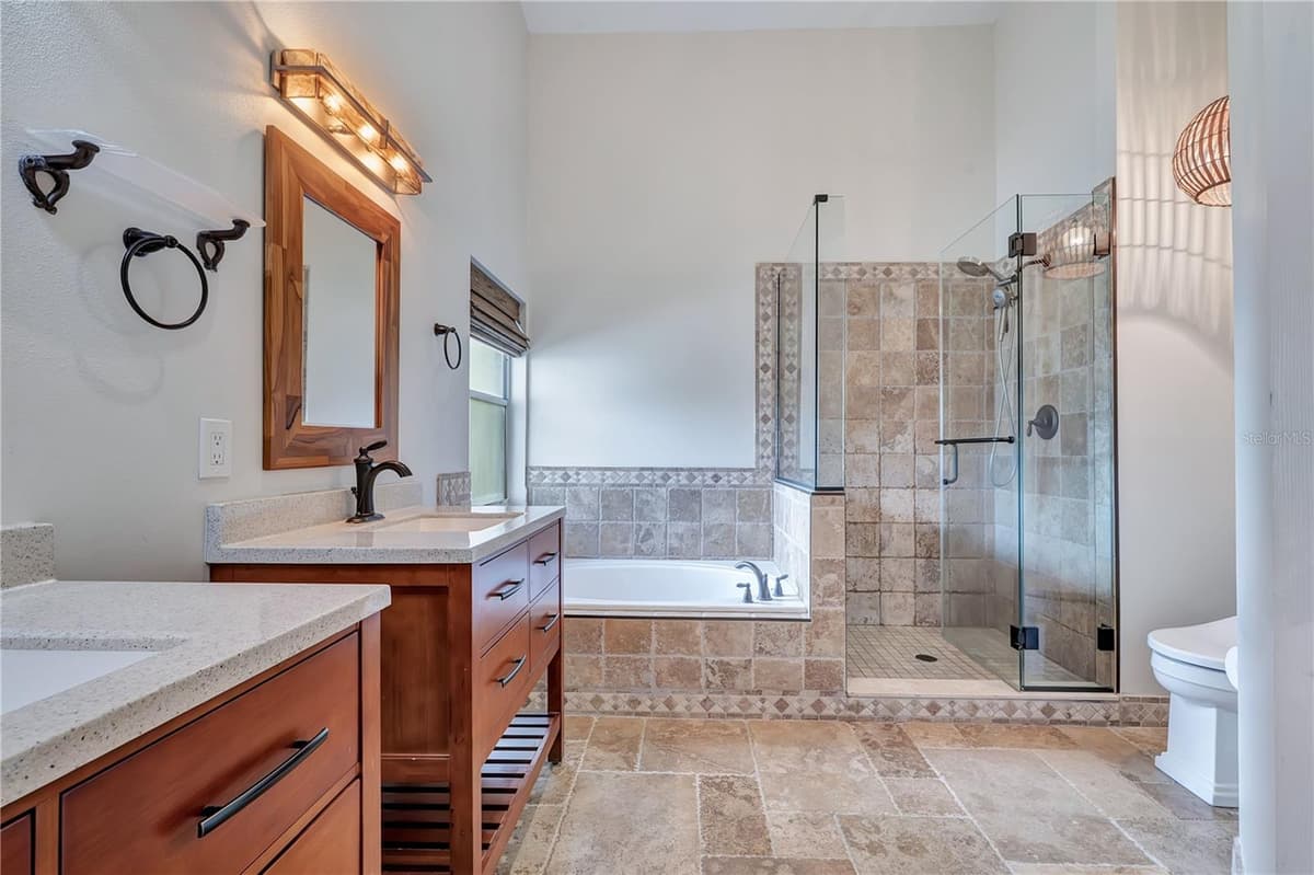 836 ELM FOREST DRIVE — photo 18 of 36