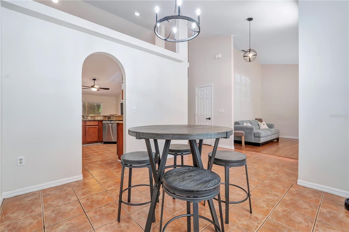 836 ELM FOREST DRIVE — photo 13 of 36