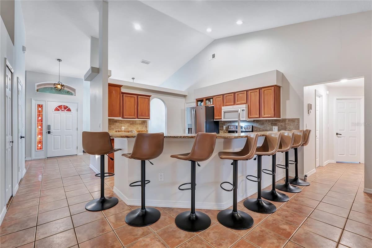 836 ELM FOREST DRIVE — photo 6 of 36