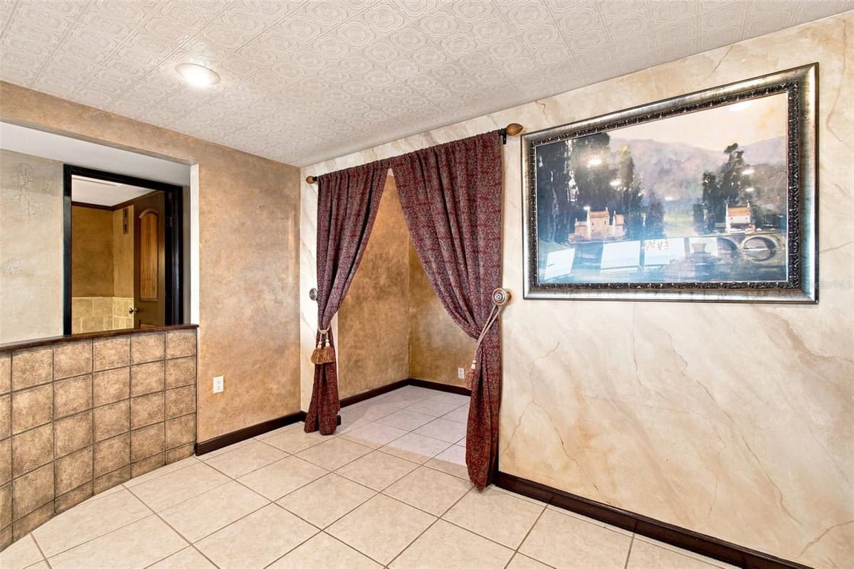 5700 MARINER STREET — photo 10 of 89