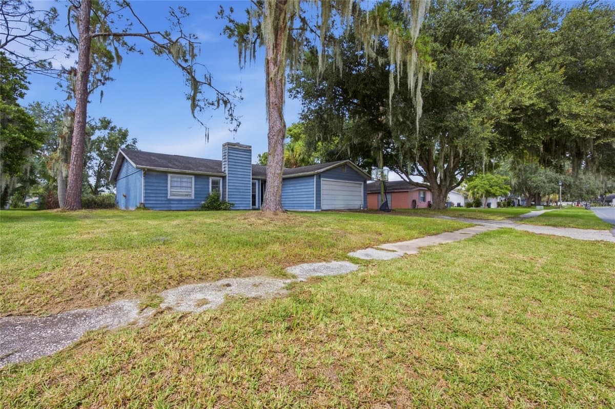 3135 CROSS FOX DRIVE — photo 4 of 34