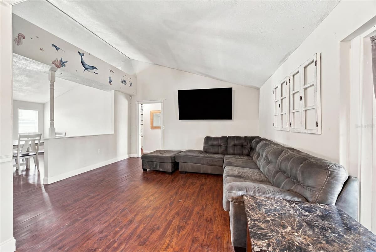 3135 CROSS FOX DRIVE — photo 9 of 34