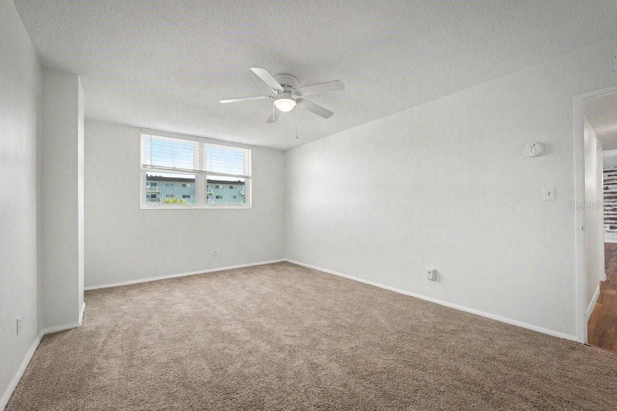 1224 PENINSULA DRIVE — photo 31 of 33