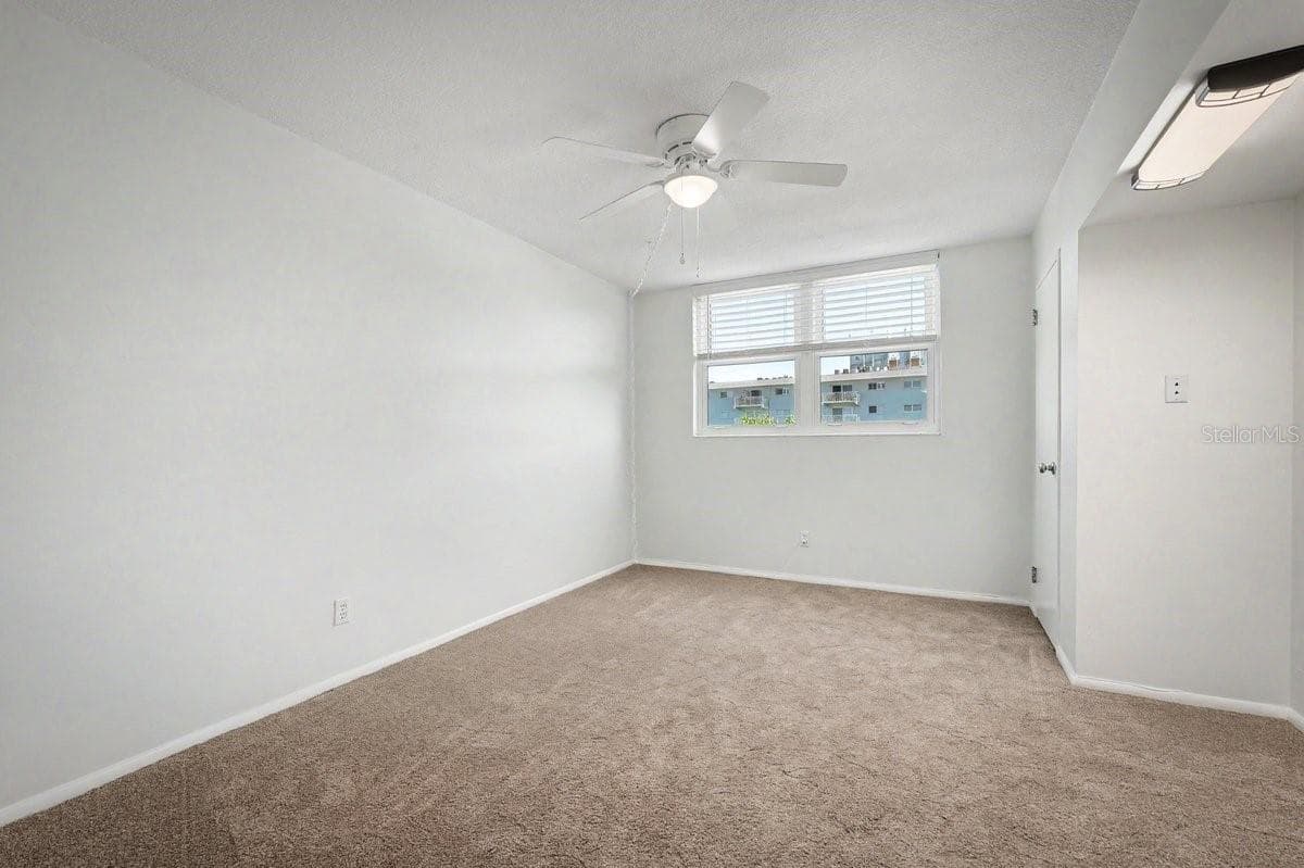 1224 PENINSULA DRIVE — photo 22 of 33
