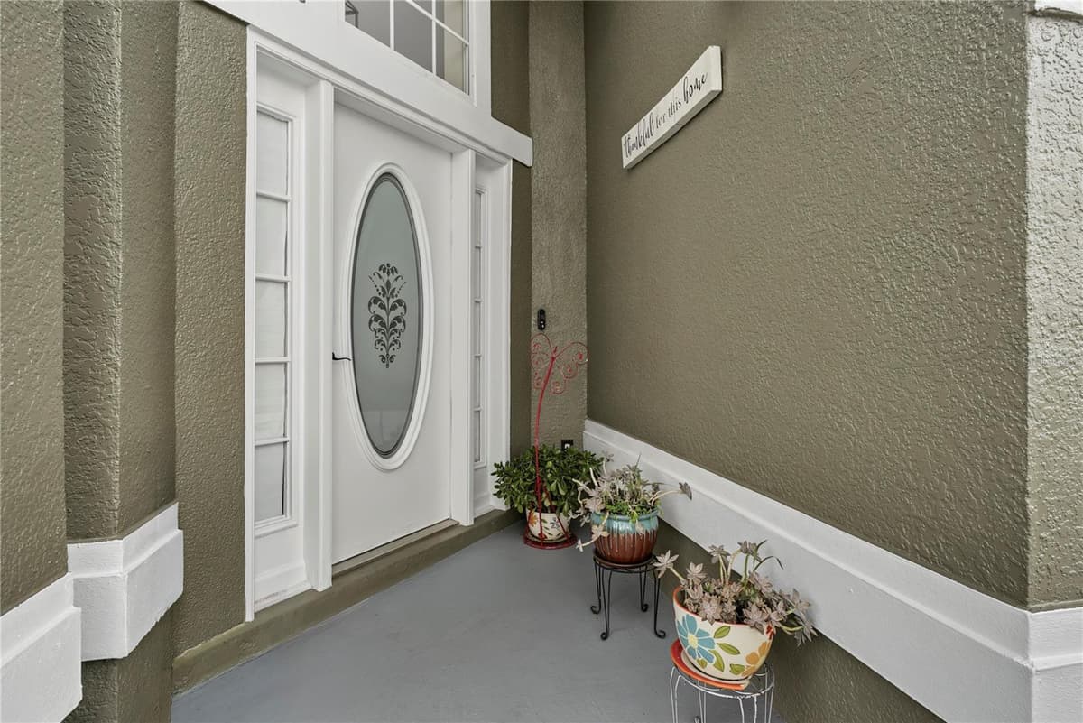 726 ROCHESTER LOOP — photo 4 of 32