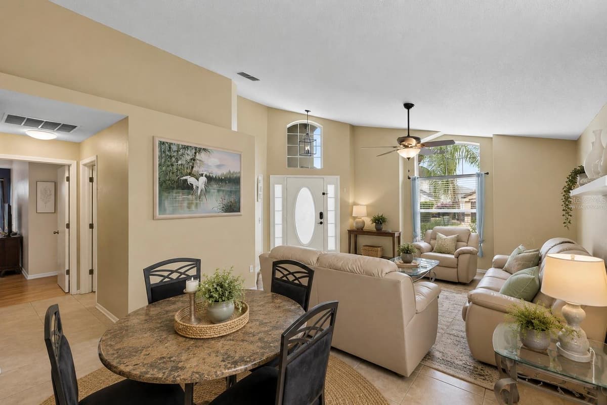 726 ROCHESTER LOOP — photo 8 of 32