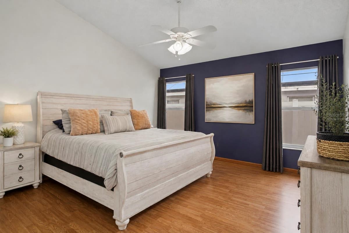 726 ROCHESTER LOOP — photo 9 of 32