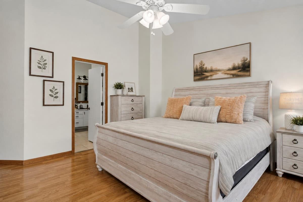 726 ROCHESTER LOOP — photo 10 of 32