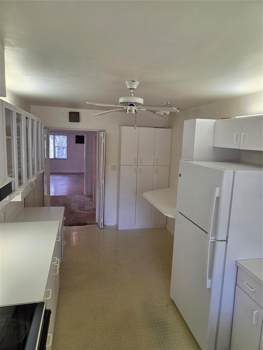 2917 VINE STREET — photo 12 of 28