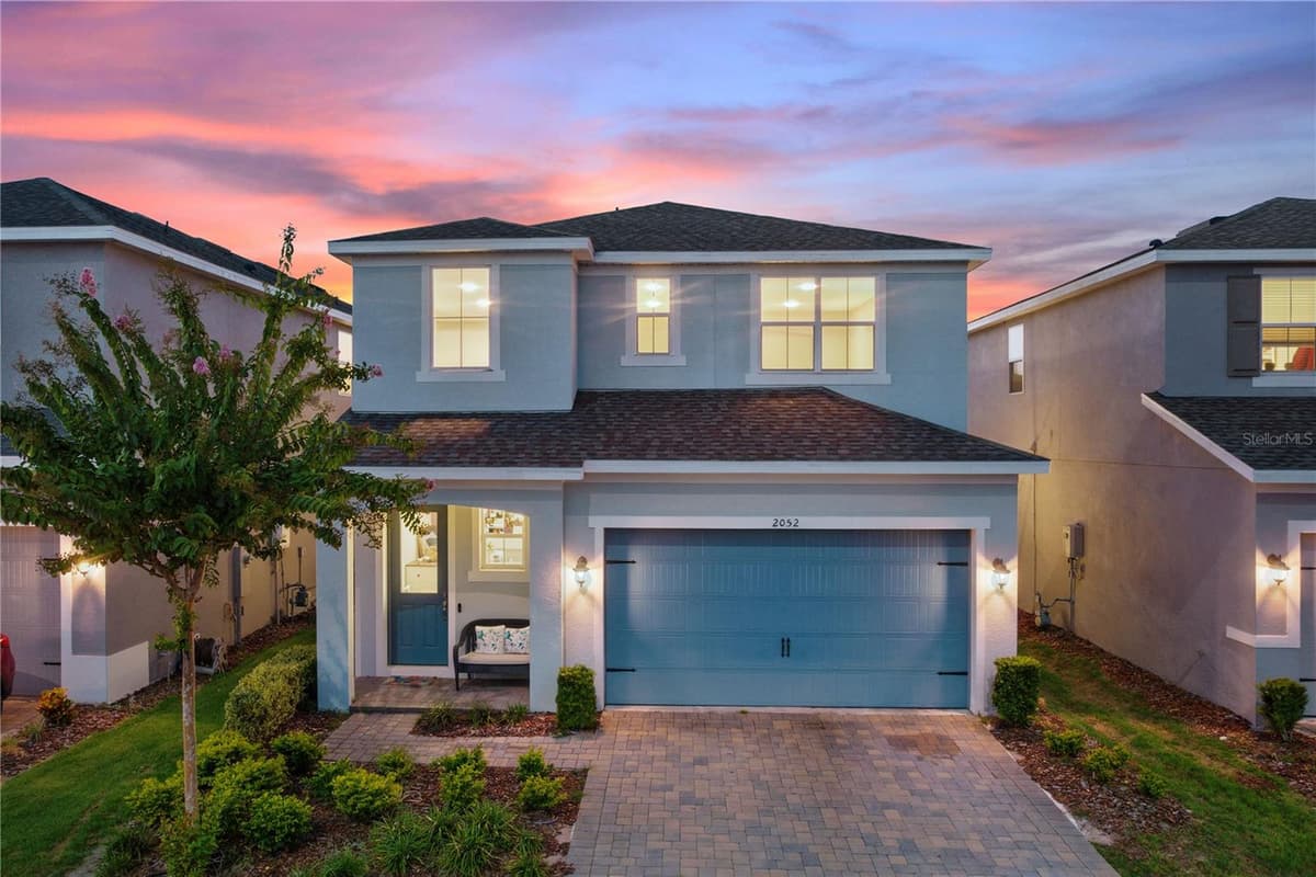 2052 EMERALD SPRINGS DRIVE — photo 33 of 47