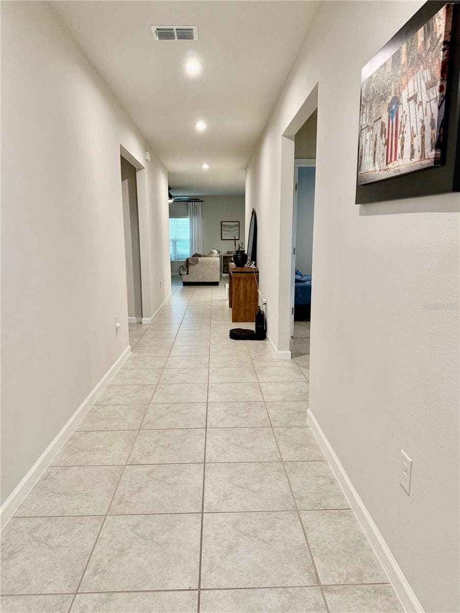 1562 LANDON LANE — photo 4 of 29
