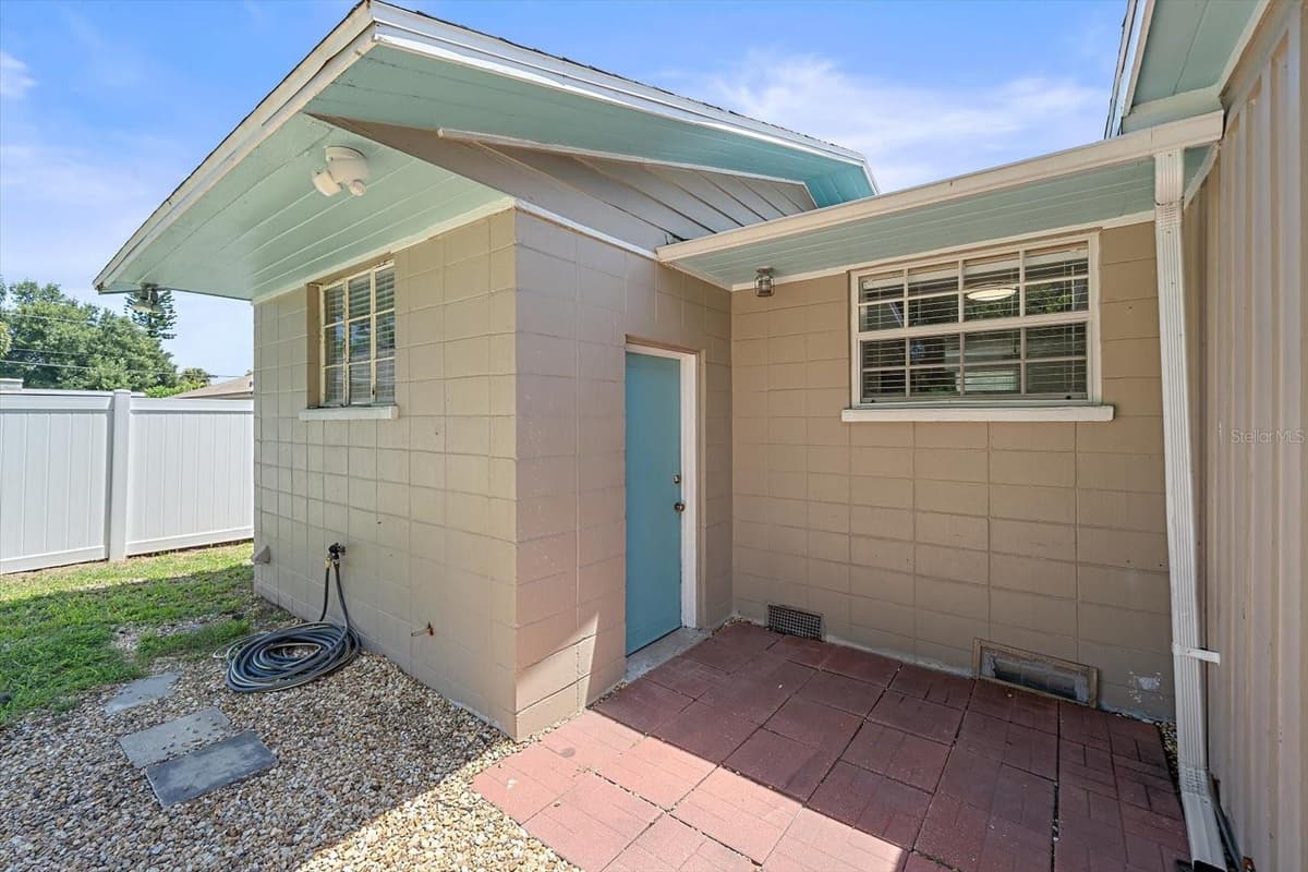 710 26TH STREET — photo 11 of 45