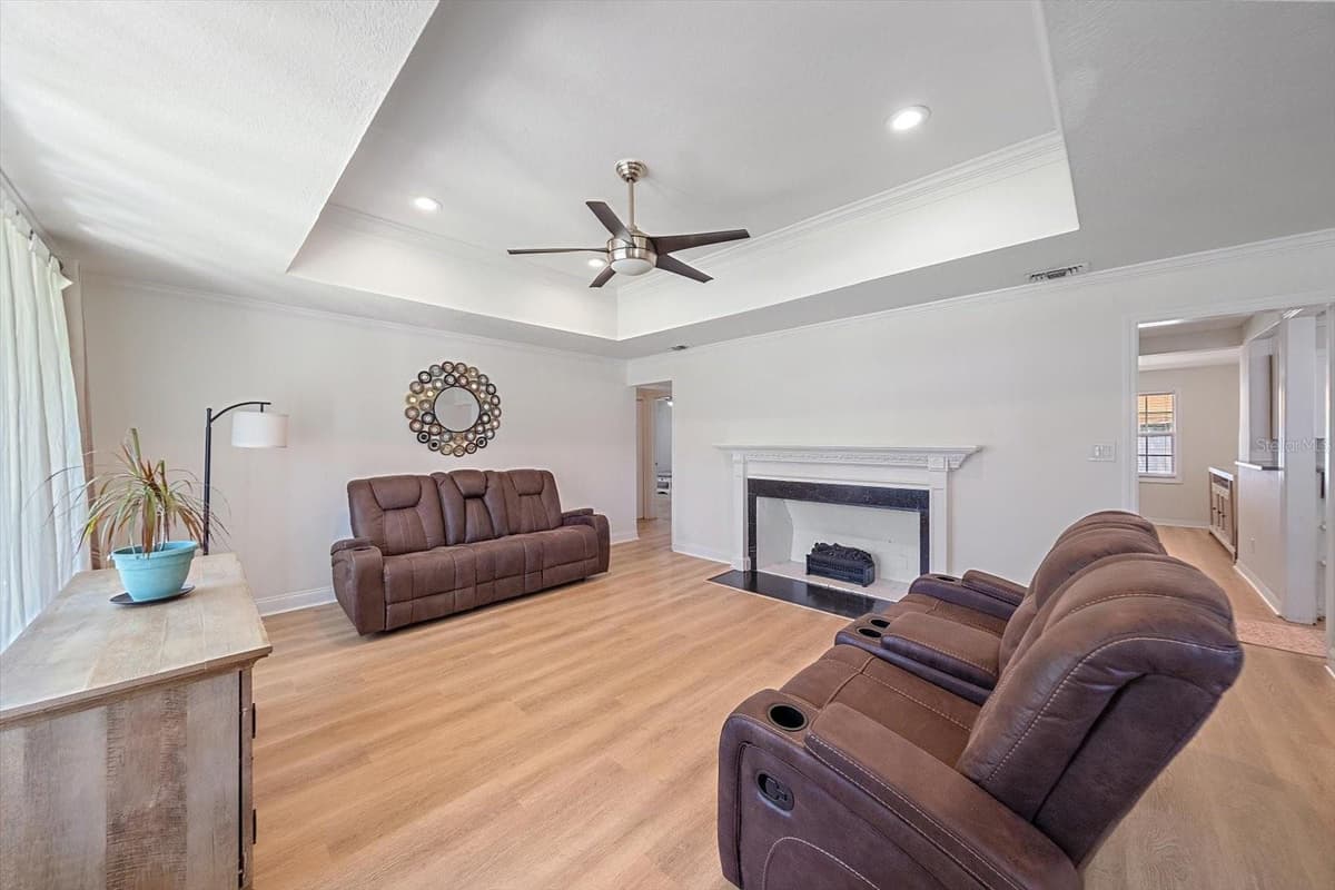 710 26TH STREET — photo 26 of 45
