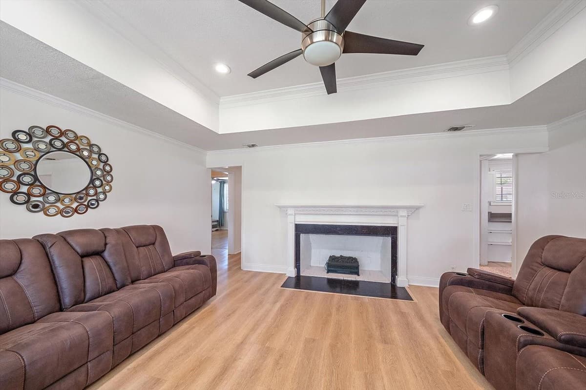 710 26TH STREET — photo 29 of 45