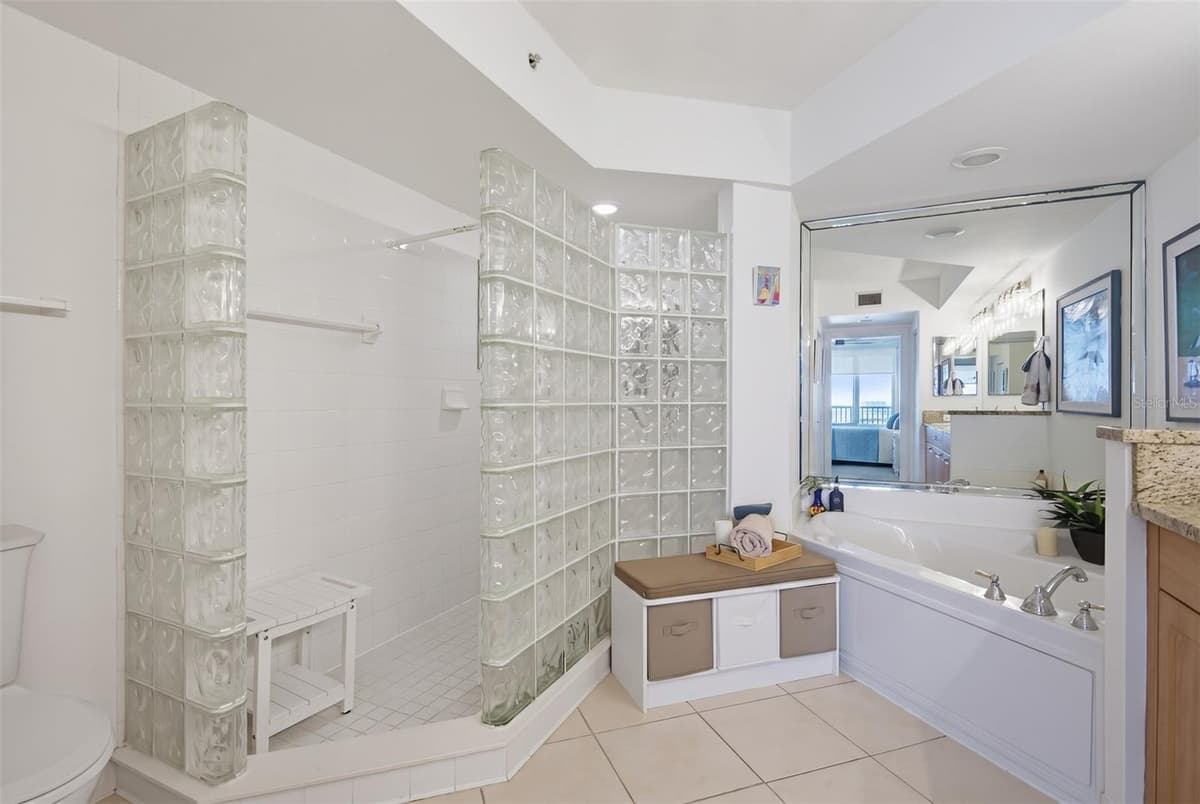 3315 ATLANTIC AVENUE — photo 24 of 63