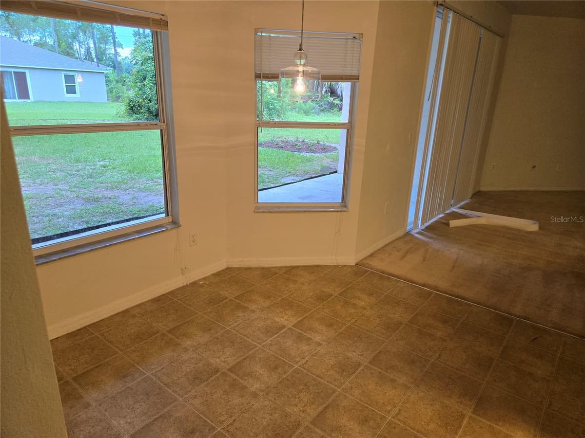 184 PARKVIEW DRIVE — photo 20 of 53