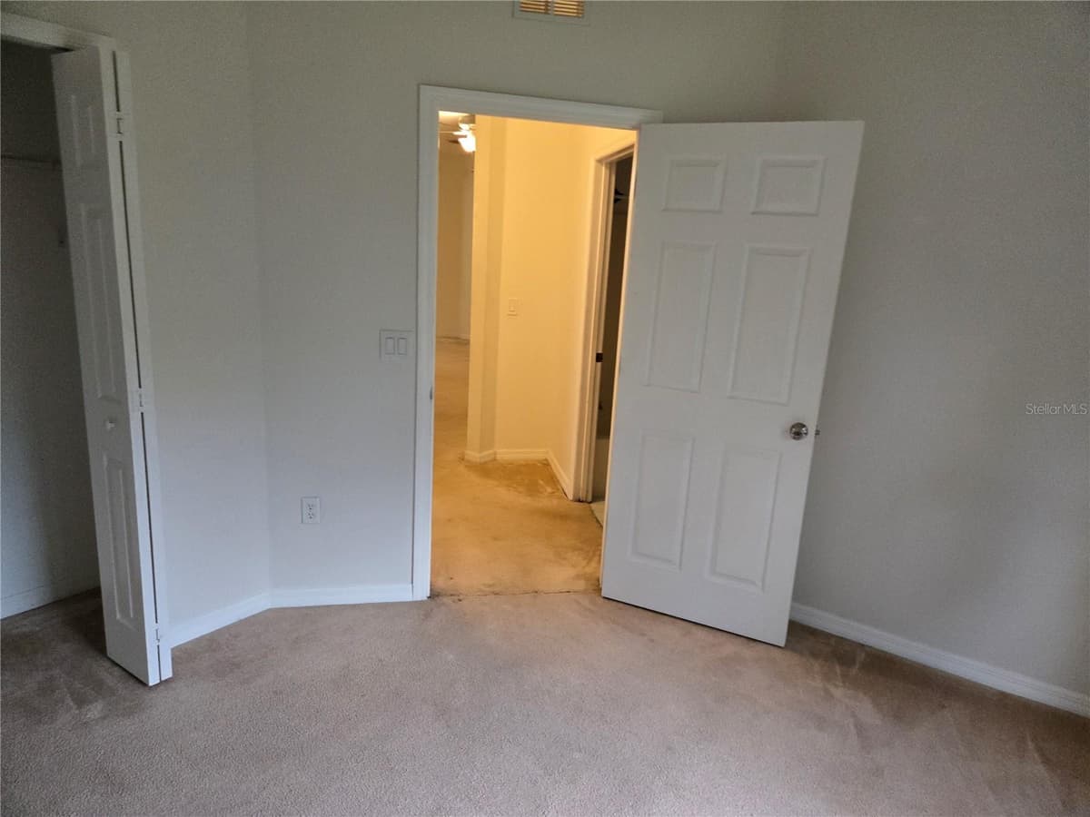 184 PARKVIEW DRIVE — photo 32 of 53