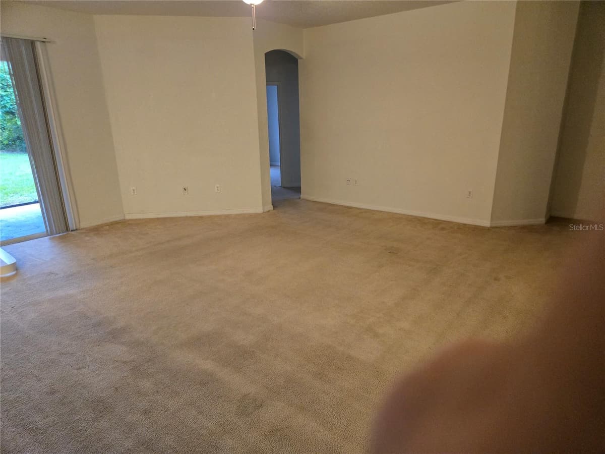 184 PARKVIEW DRIVE — photo 23 of 53