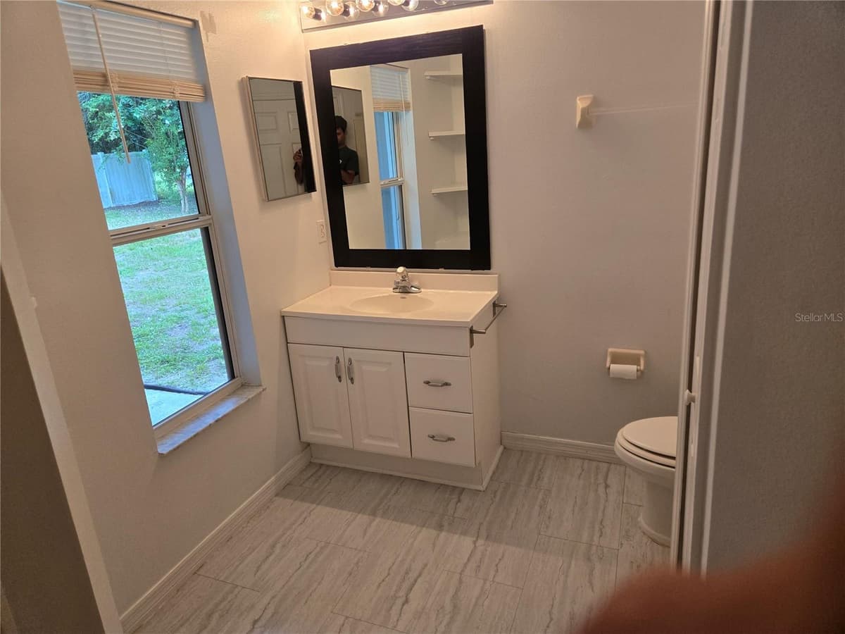 184 PARKVIEW DRIVE — photo 26 of 53