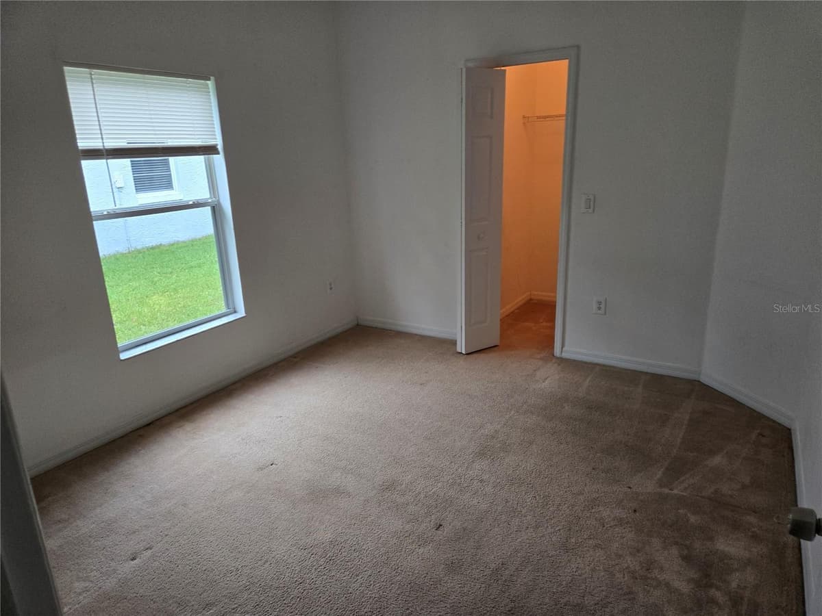 184 PARKVIEW DRIVE — photo 34 of 53