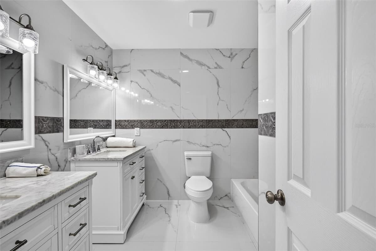 300 SCOTT ROAD — photo 30 of 87